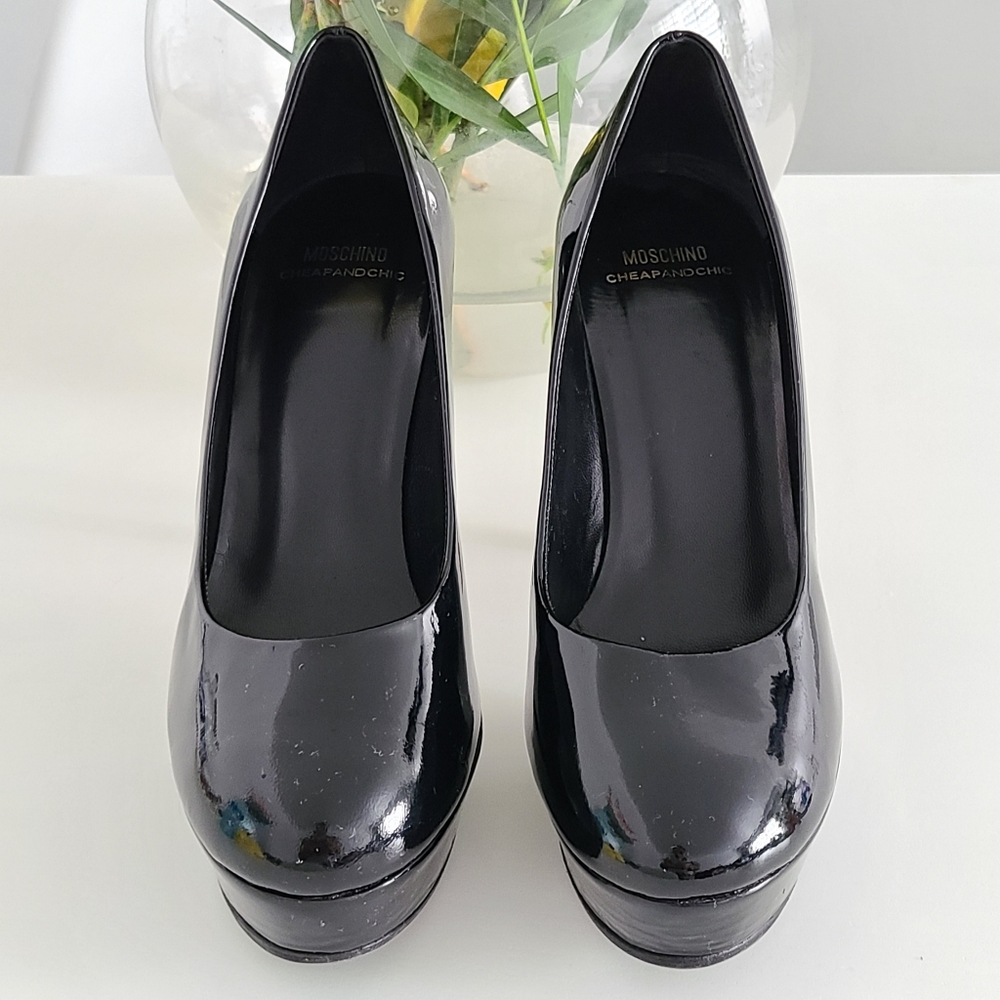 Moschino Cheap and Chic patent leather platform pumps